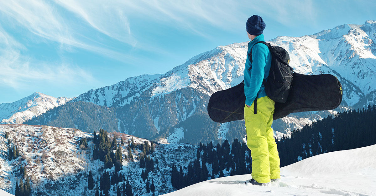 Co spakować na wyjazd na snowboardowy