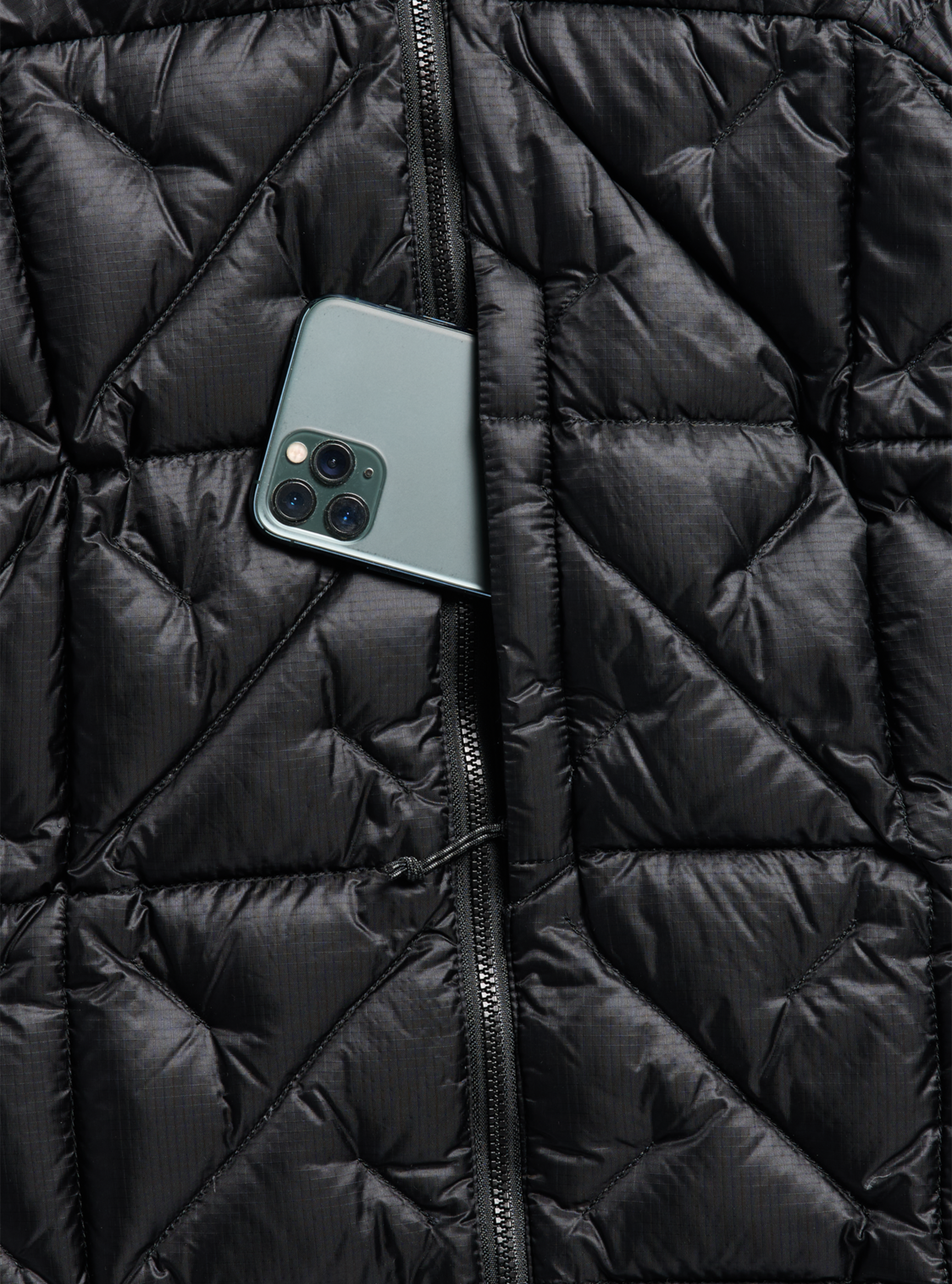 Women's [ak] Baker Down Hooded Jacket - True Black