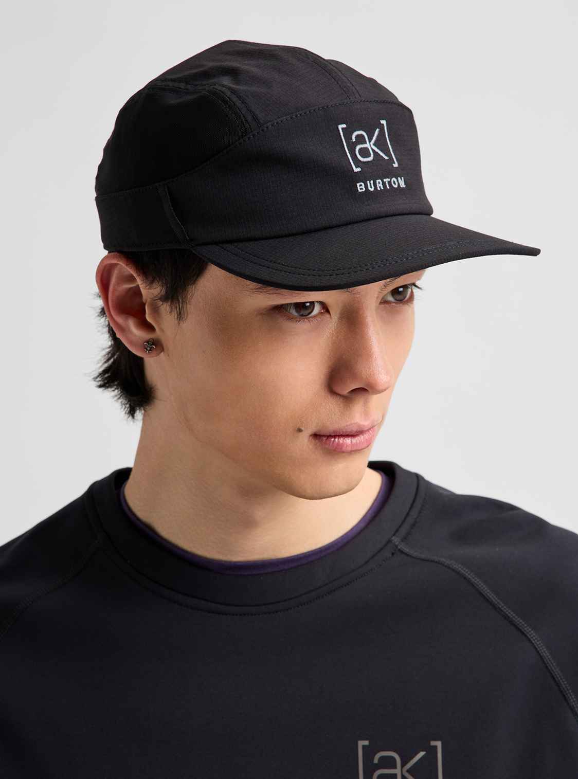 [ak] Helium Hat - True Black