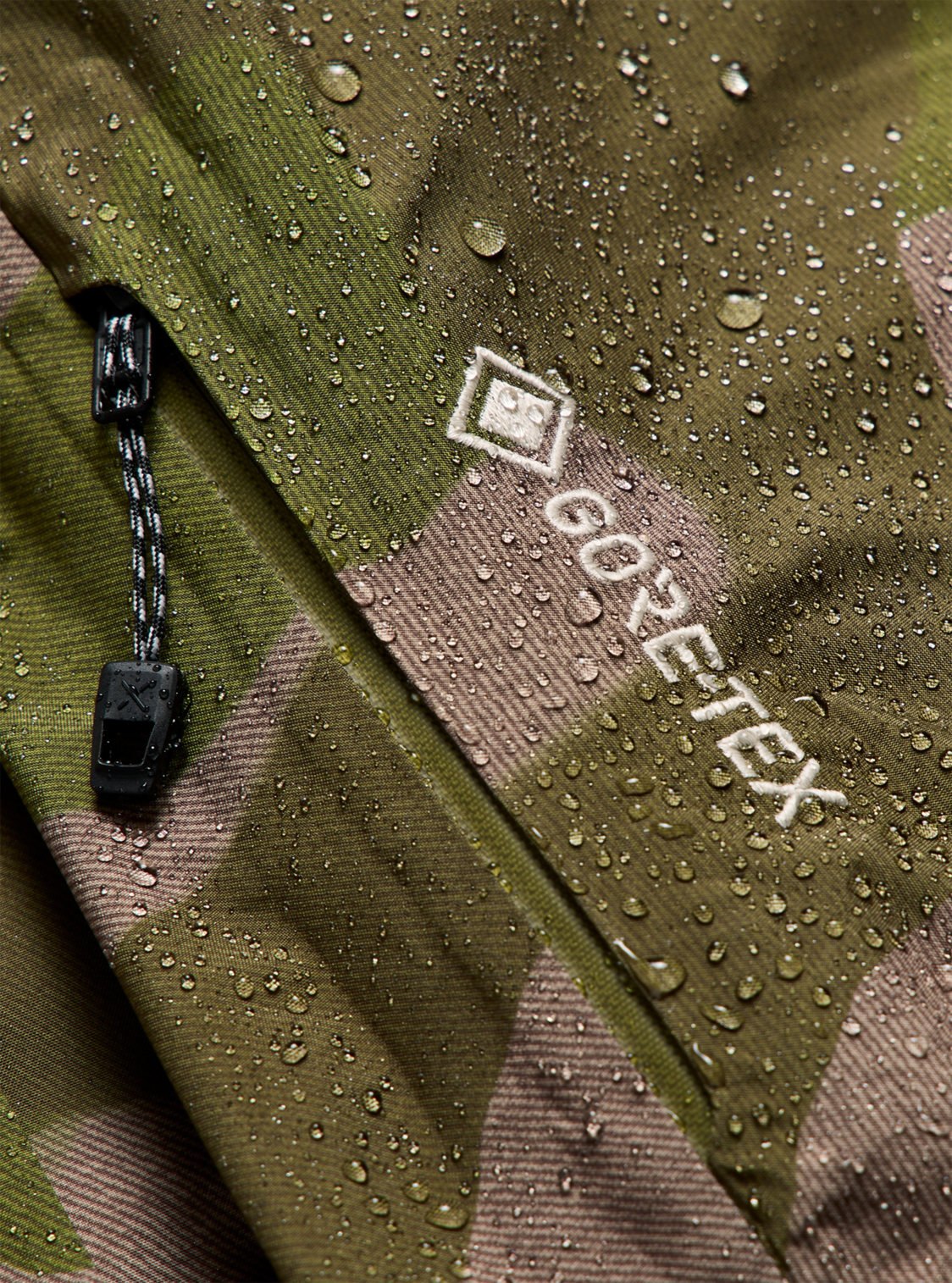 Men's [ak] Swash Synthetic Insulated GORE-TEX 2L Jacket - Keel Camo