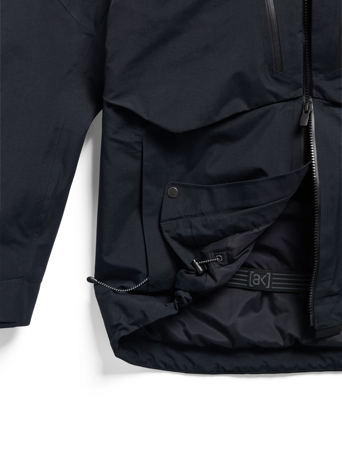 Women's [ak] Swash Synthetic Insulated GORE-TEX 2L Jacket - True Black